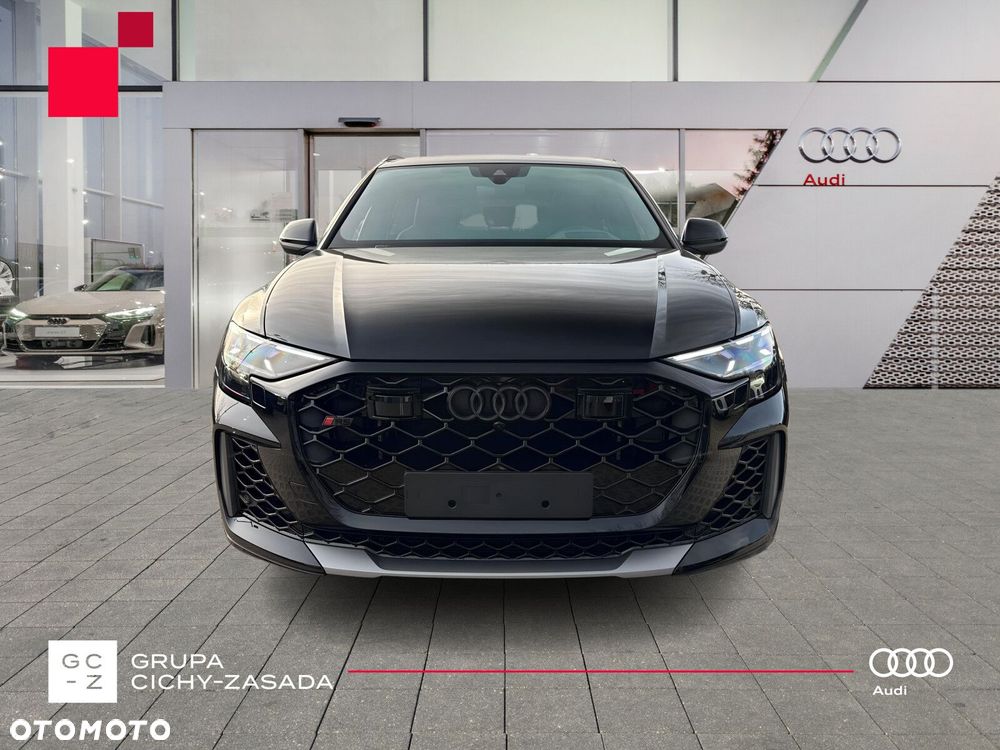 Audi RS Q8 - 8