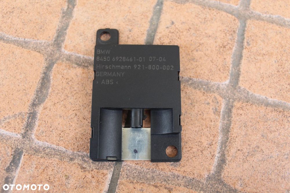 WZMACNIACZ ANTENY BMW E61 6928461 - 1