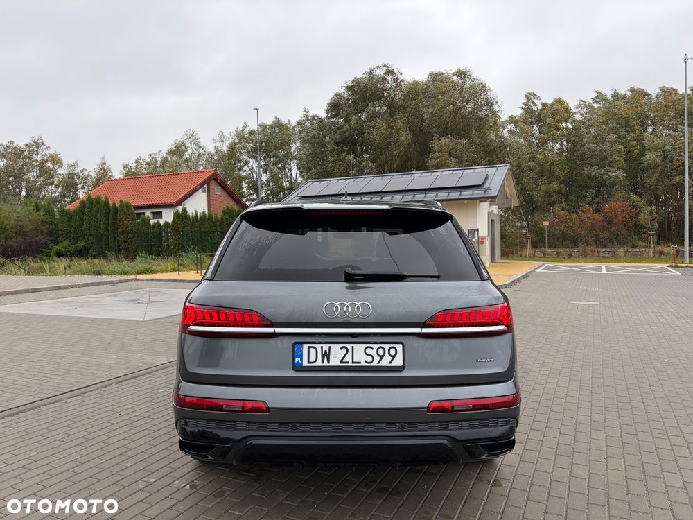 Audi Q7 2020 photo 4