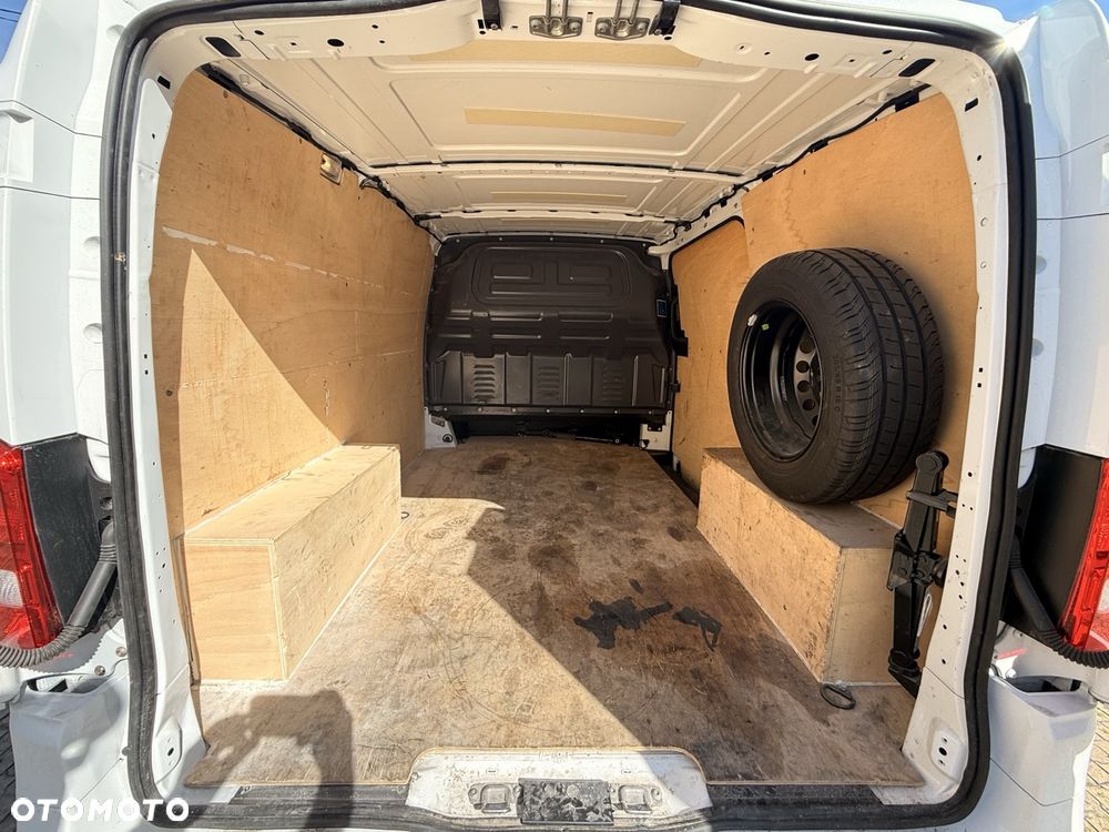 Mercedes-Benz VITO - 20