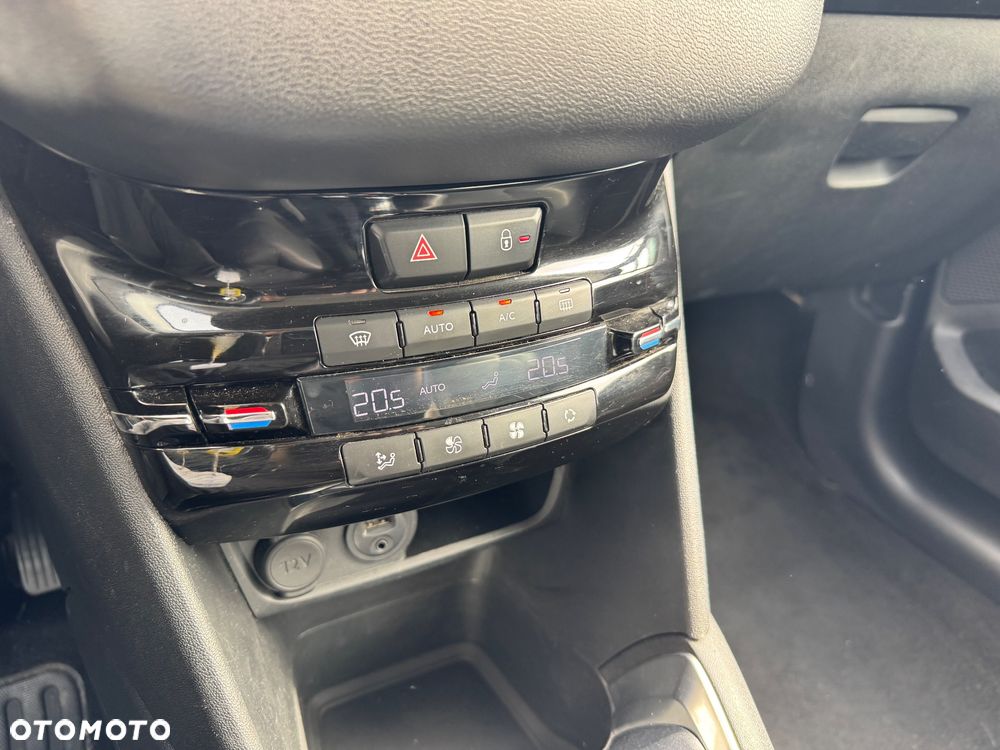 Peugeot 208 e-HDi FAP 92 Stop&Start Allure - 13