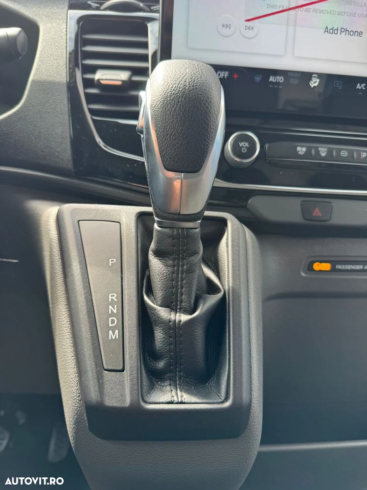 Ford TRANSIT VAN - 20