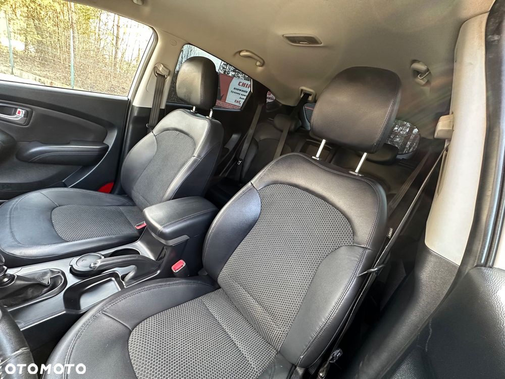 Hyundai ix35 1.7 CRDi Premium 2WD - 16