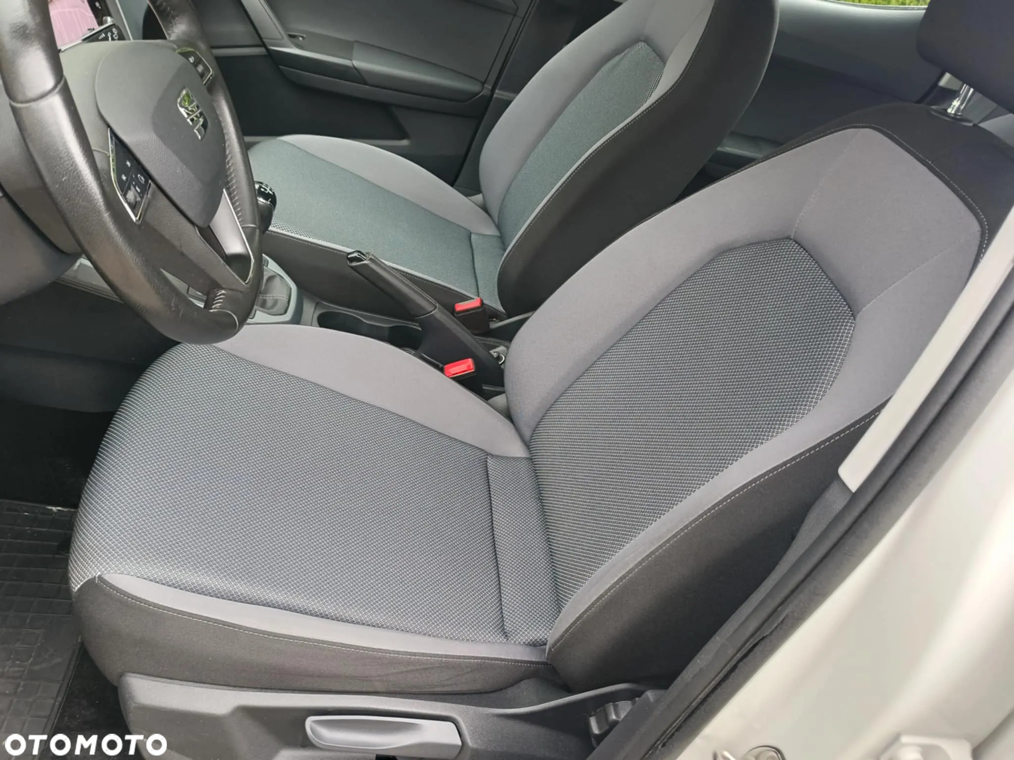 Seat Arona 1.0 Eco TSI Style - 19