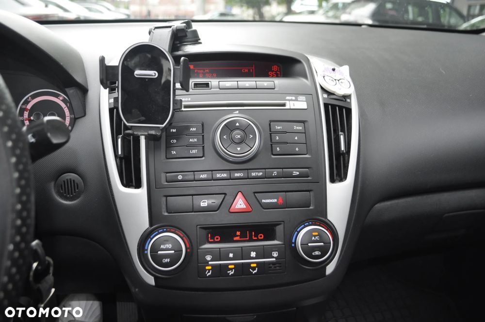 Kia Ceed 1.4 Optimum - 11