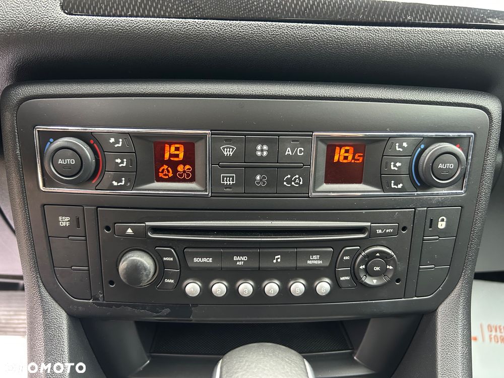 Citroën C5 2.0 16V Confort - 11