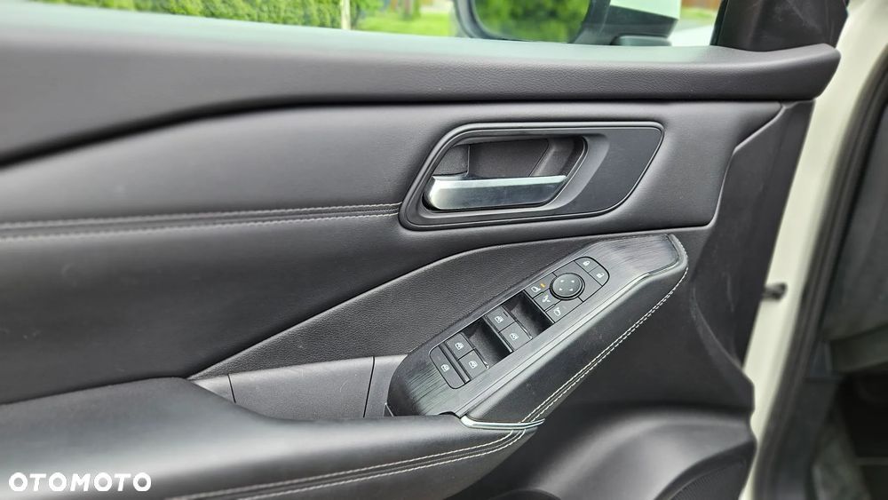 Nissan Qashqai 1.5 VC-T e-Power Tekna - 18