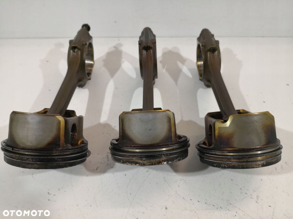 tłok z korbowodem audi a4 b6 2.0fsi alt 06ba bhs - 4