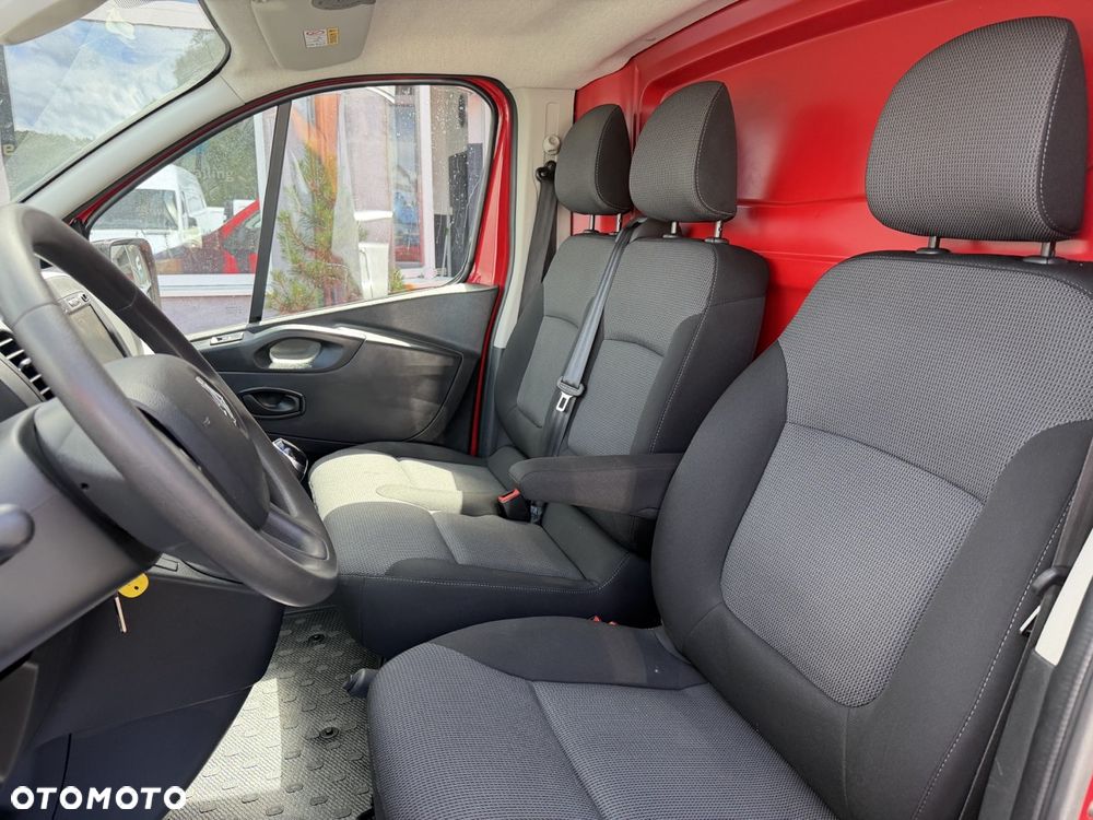 Renault Trafic - 17