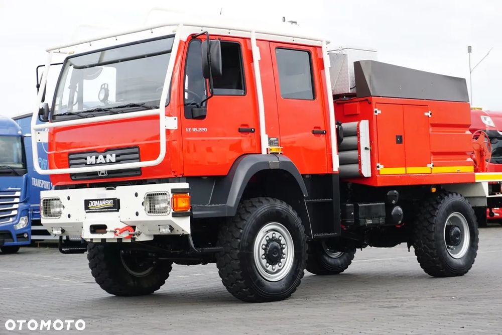 MAN / LE 220 / 4 X 4 / DOKA / STRAŻ POZARNA - 21