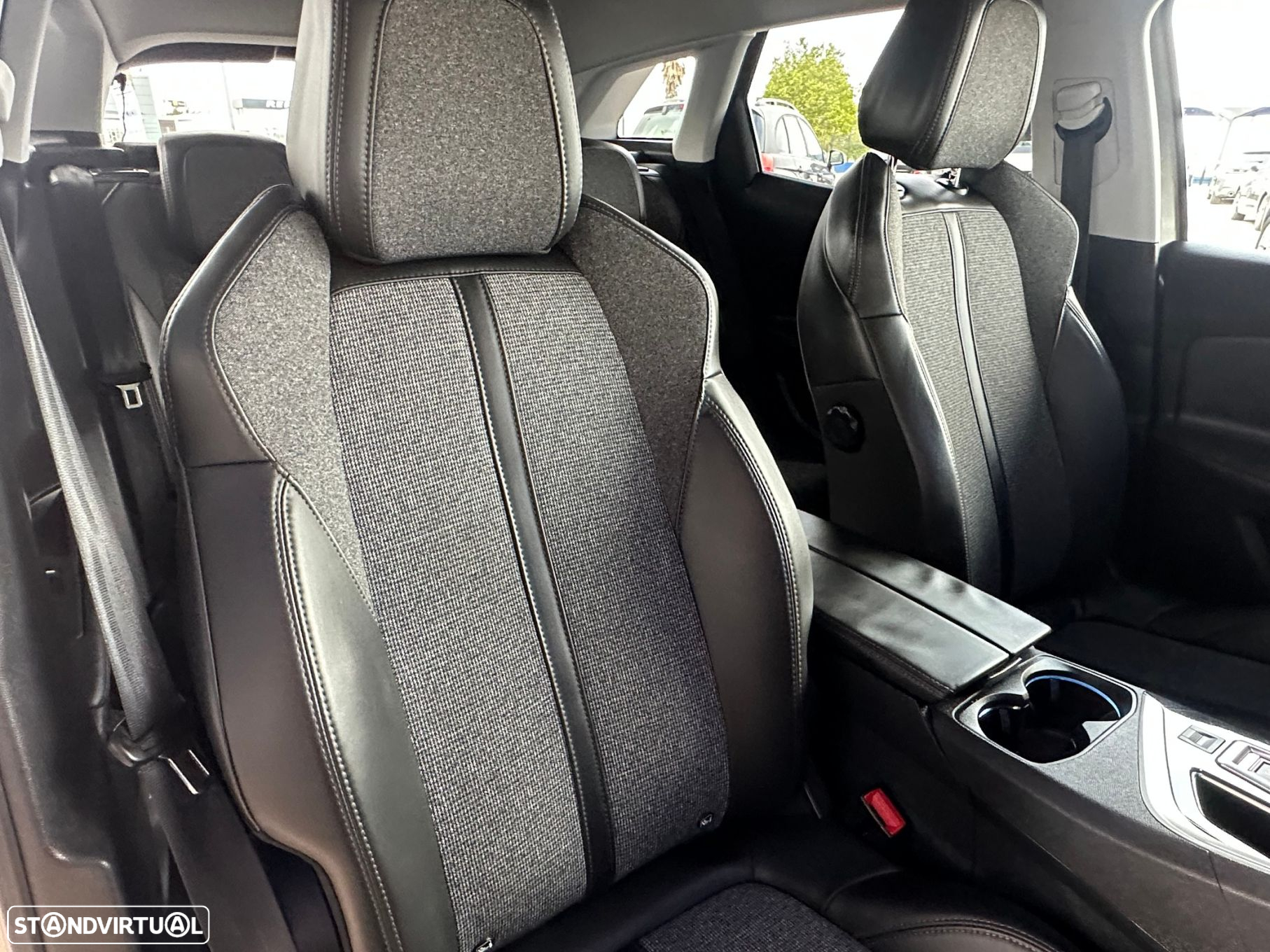 Peugeot 3008 1.6 BlueHDi Allure EAT6 - 37