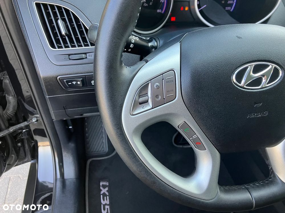 Hyundai ix35 - 26