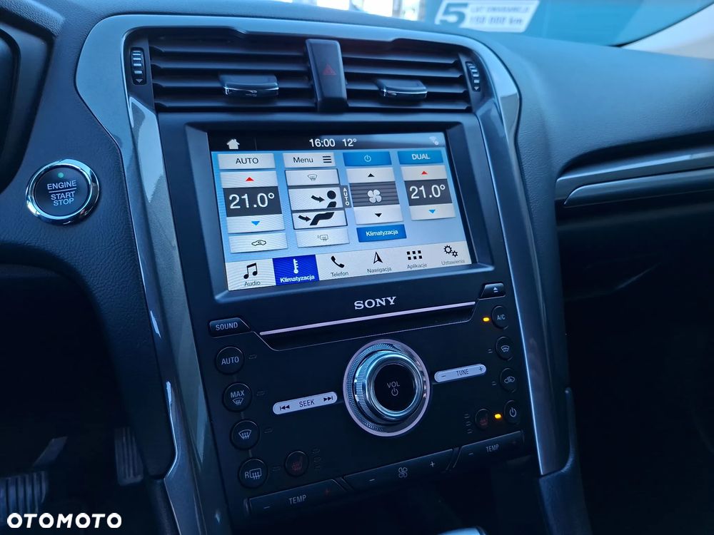 Ford Mondeo 2.0 Hybrid Titanium - 30