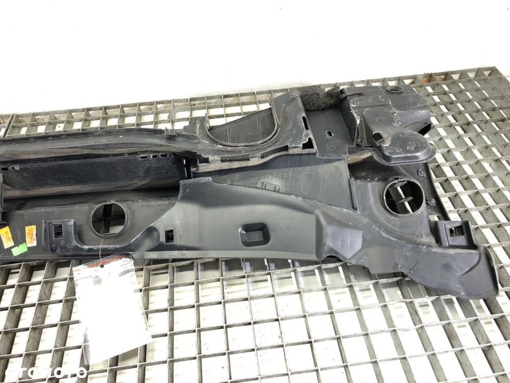 PODSZYBIE  TOYOTA C-HR (_X1_) 2016 - 2022 1.2 (NGX10_) 85 kW [116 KM] benzyna 2016 - 2022 - 5