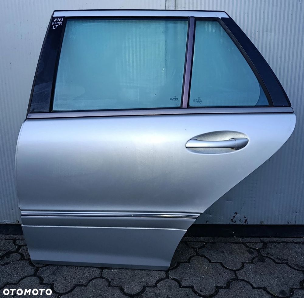 W203 drzwi tylne tył lewe prawe kolor 744 C klasa Mercedes - 2