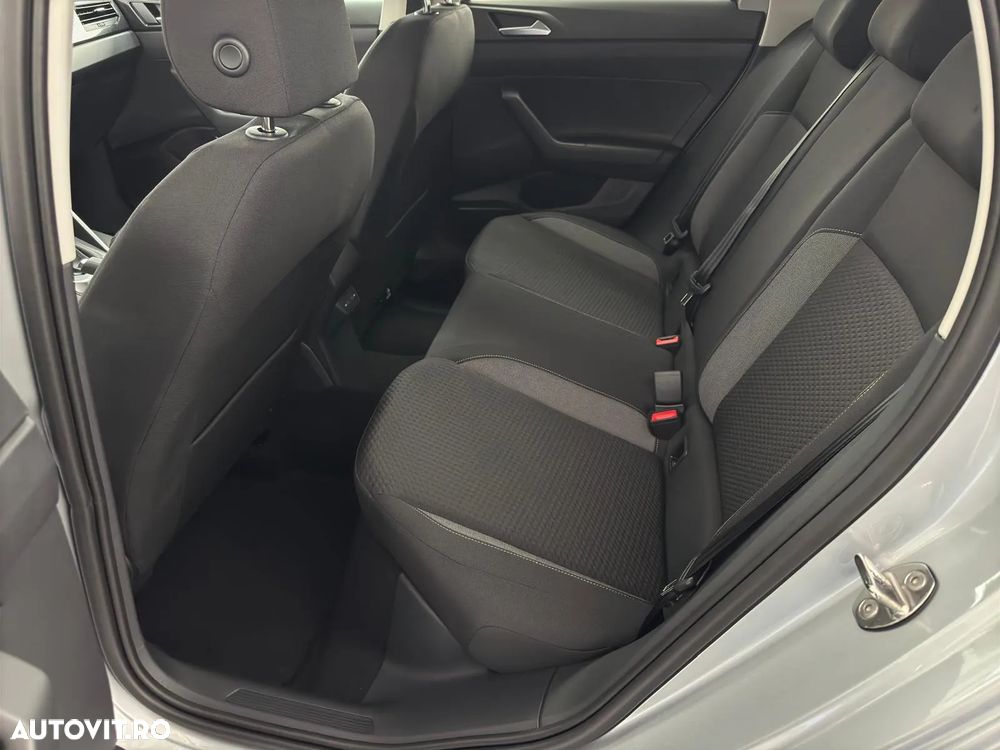 Volkswagen Taigo 1.0 TSI DSG Life - 23