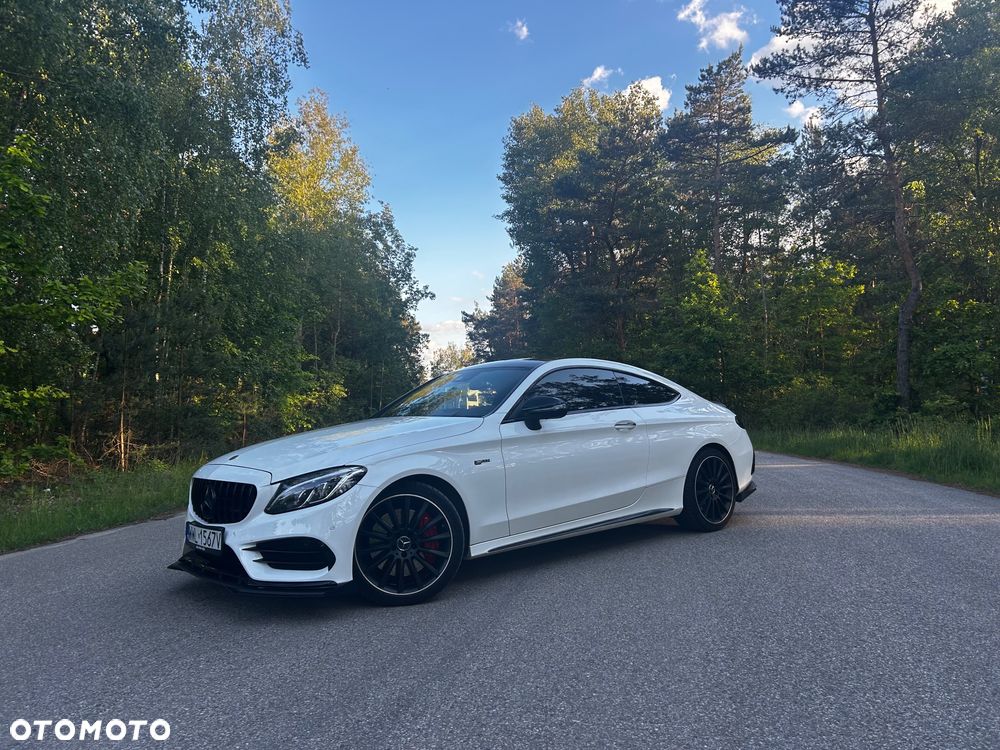 Mercedes-Benz Klasa C AMG 43 Coupe 4Matic 9G-TRONIC Night Edition - 11