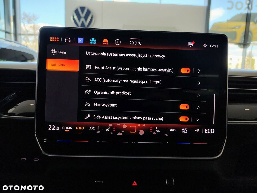 Volkswagen ID. Buzz Pro z długim rozstawem osi silnik: 210 kW (286 KM) 86 kWh / skrzynia biegów: Automatyczna 1 biegowa rozstaw osi: 3239 mm - 21
