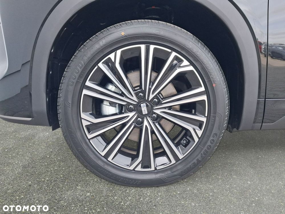 Geely Starray - 12