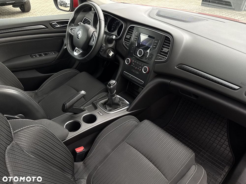 Renault Megane 1.6 SCe Life - 12