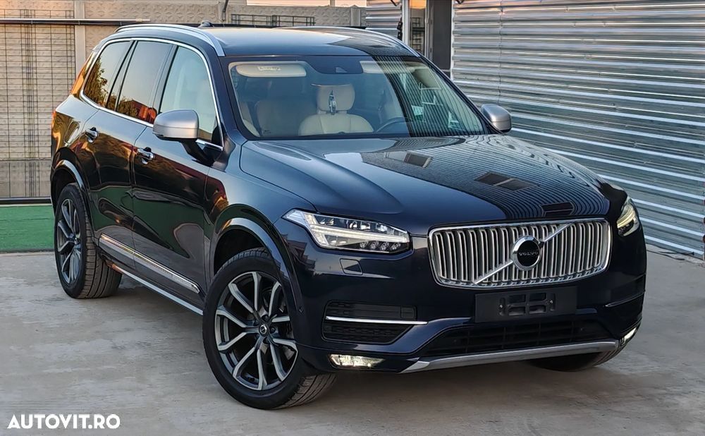 Volvo XC 90 D5 AWD Geartronic Inscription - 1