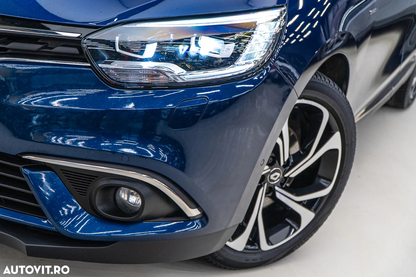 Renault Grand Scenic TCe 140 GPF EDC BOSE EDITION - 35