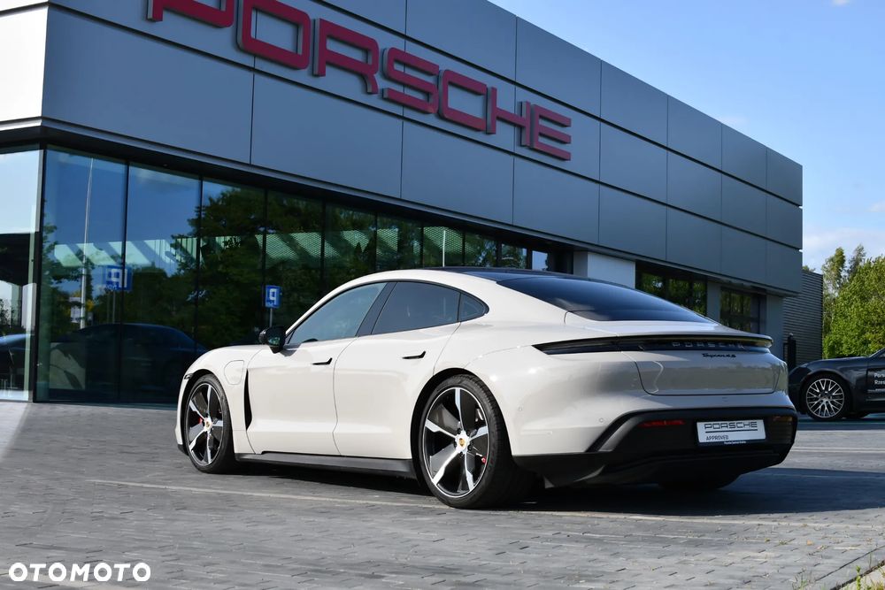Porsche Taycan 4S Performance Plus - 4