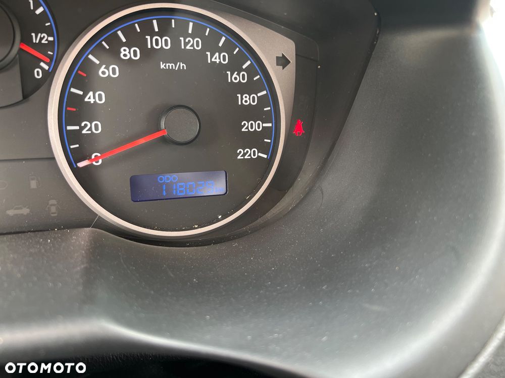 Hyundai i20 1.2 Trend - 19