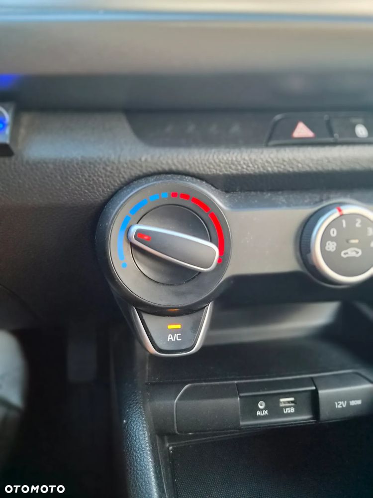 Kia Rio 1.2 M - 19