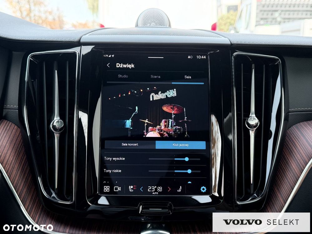 Volvo XC 60 - 36