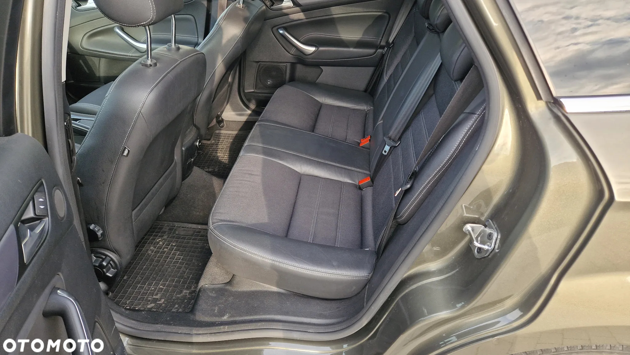 Ford Mondeo 2.0 TDCi Titanium MPS6 - 16
