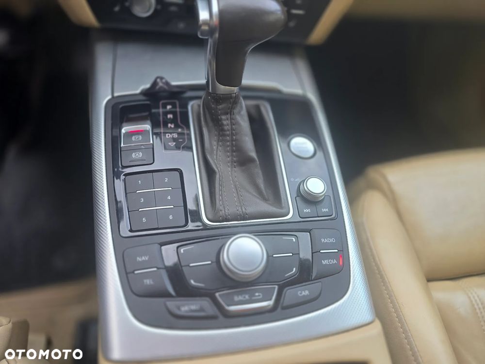 Audi A6 Avant - 14