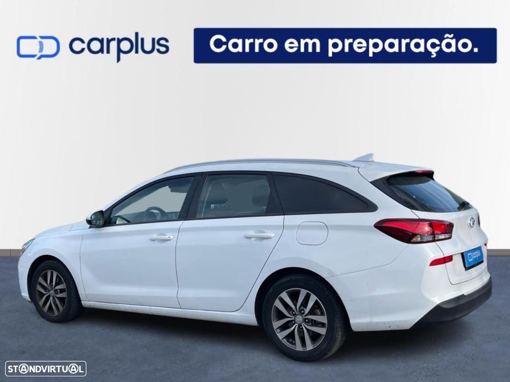 Hyundai i30 1.6 CRDI Comfort - 2