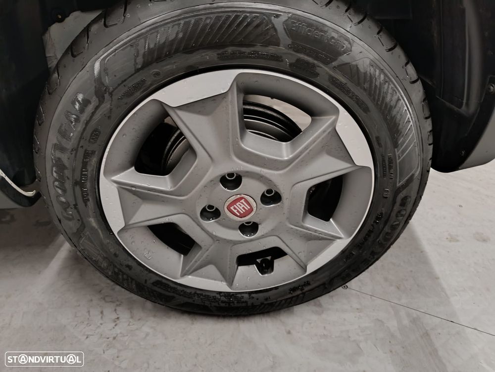 Fiat Fiorino 1.3 M-jet Adventure - 23