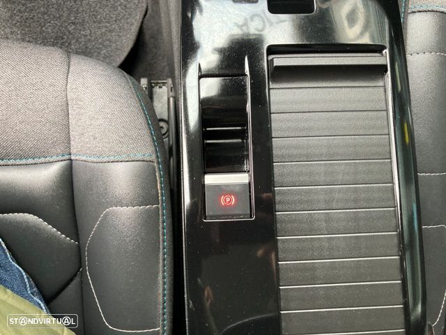 Citroën C4 1.5 BlueHDi Shine EAT8 - 36