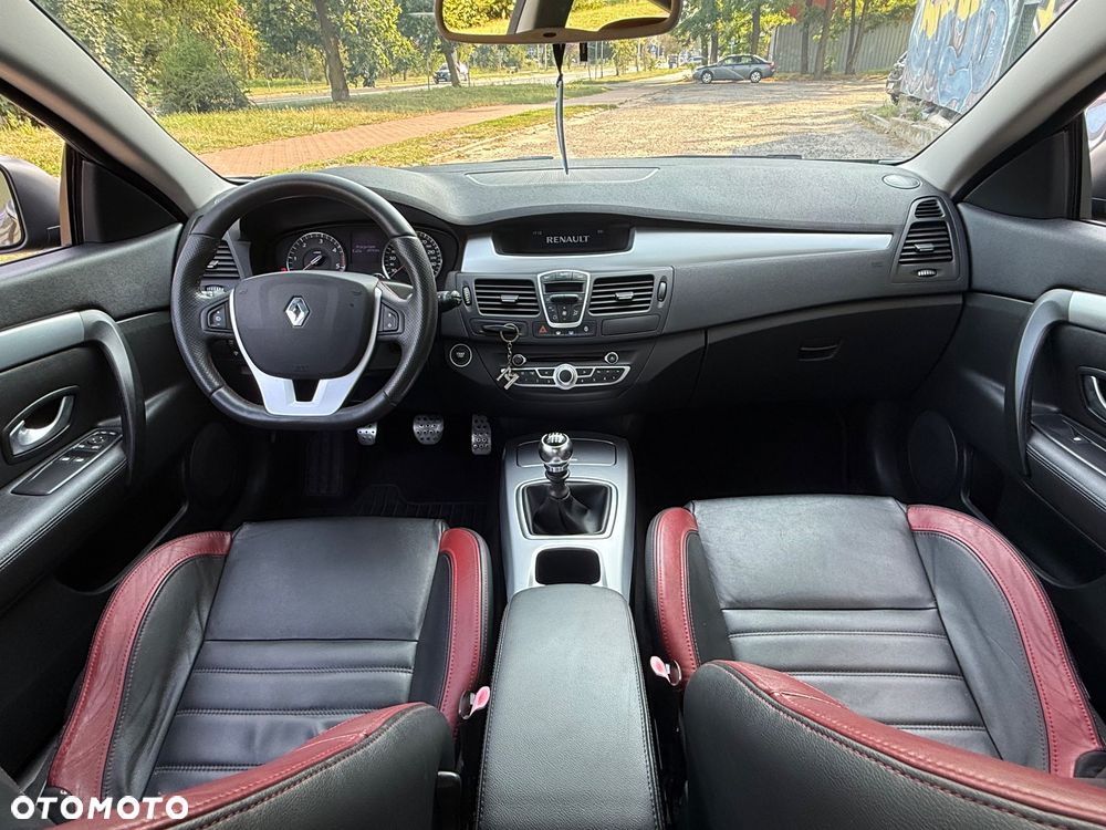Renault Laguna 2.0 dCi GT - 13