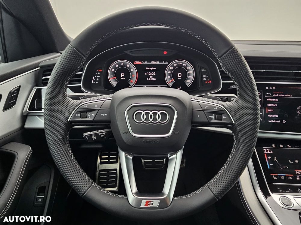 Audi Q8 55 TFSI quattro Tiptronic MHEV - 16