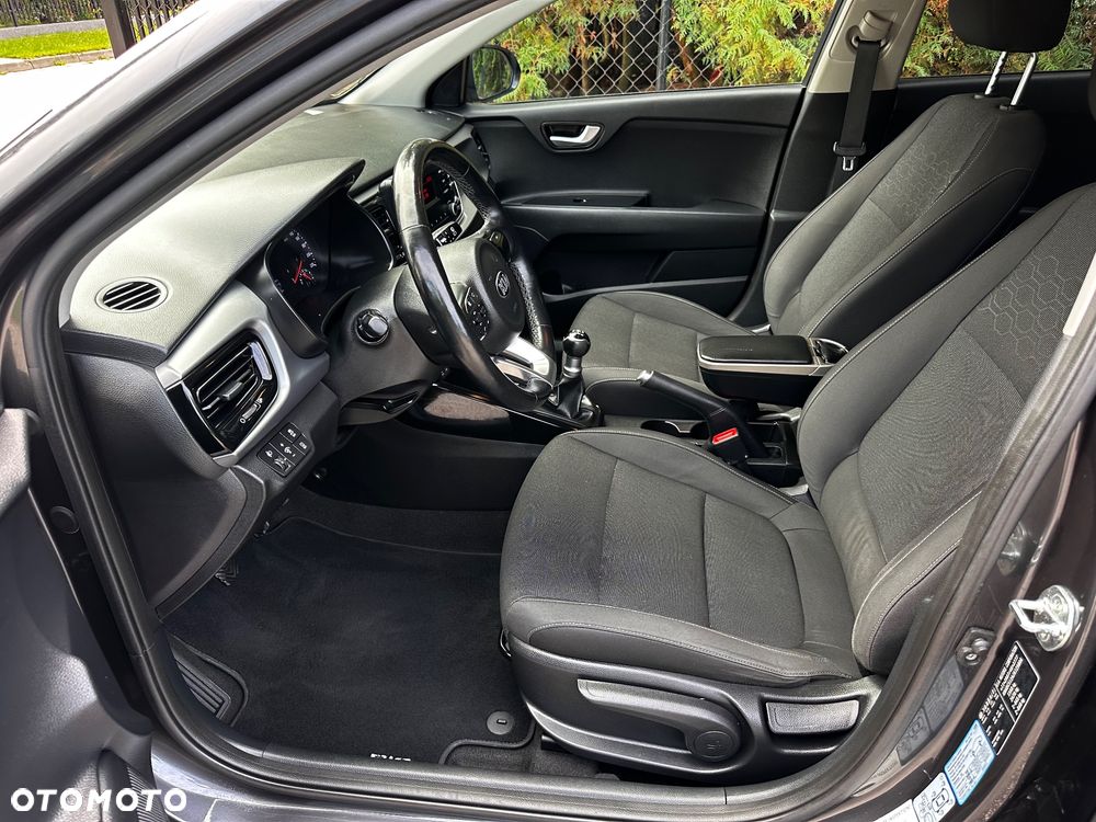 Kia Rio 1.2 Dream Team Edition - 22