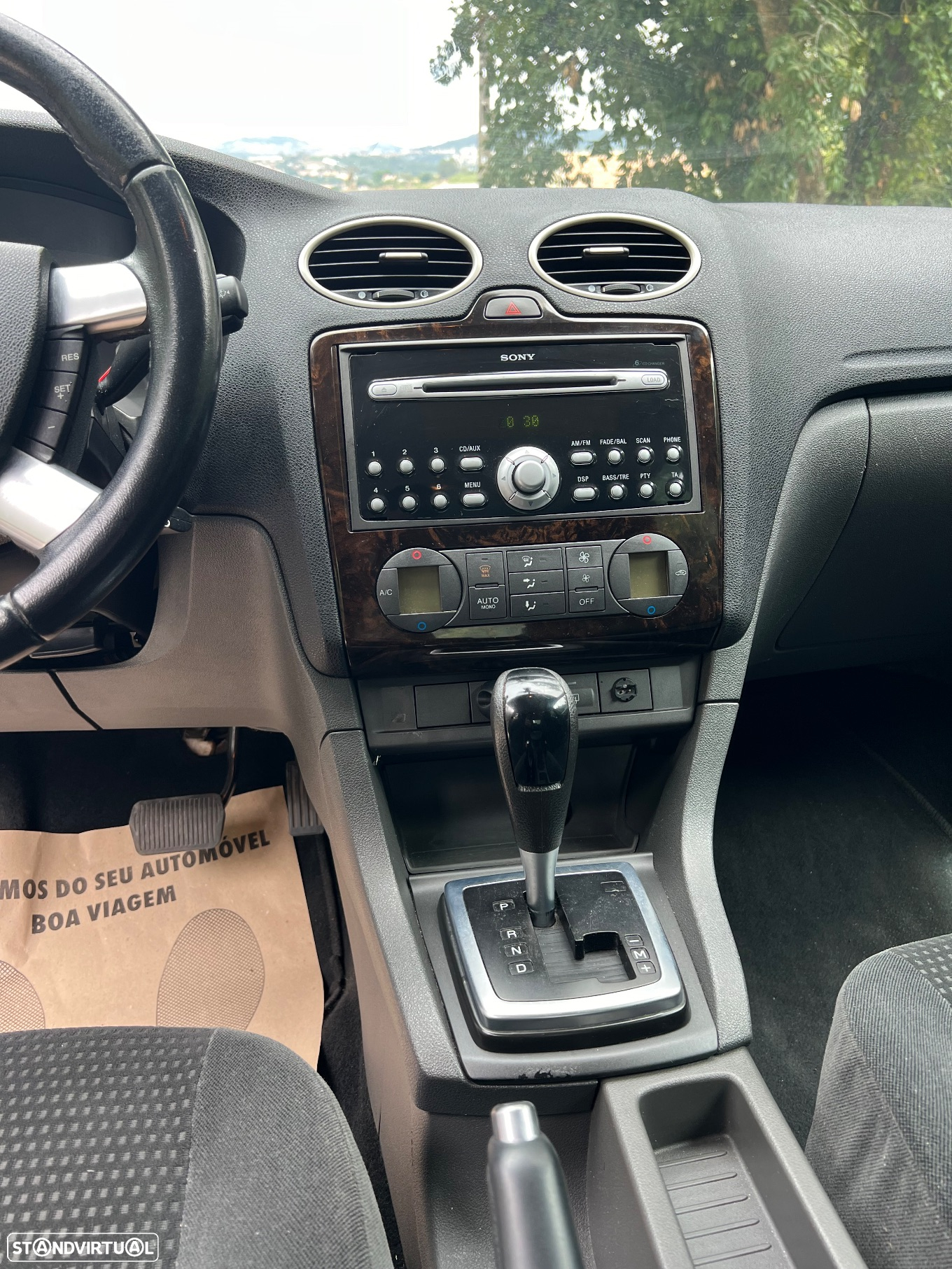 Ford Focus 1.6 TDCi Ghia CVT - 11