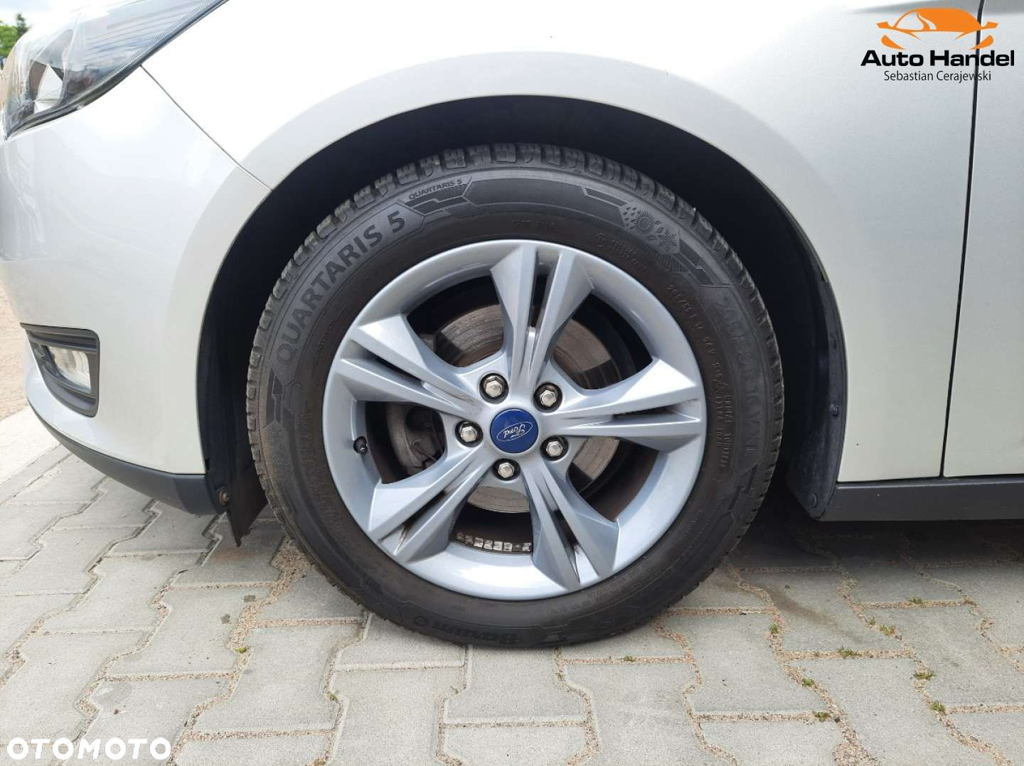 Ford Focus 1.0 EcoBoost Titanium - 33