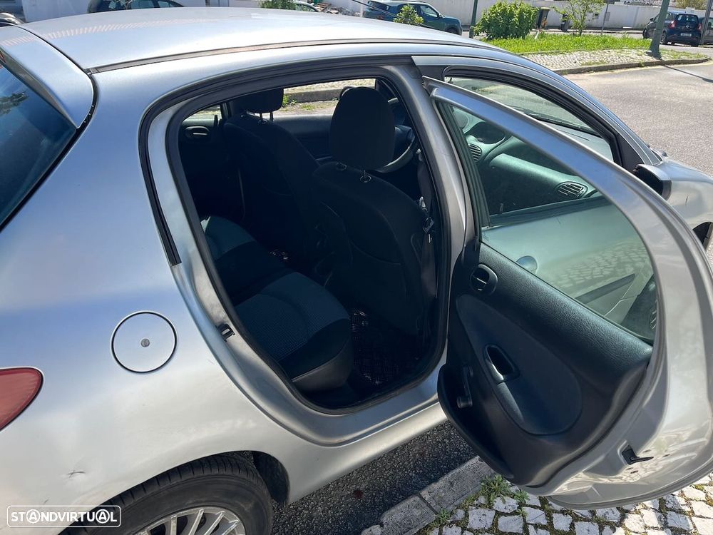 Peugeot 206 1.4 HDi Black & Silver - 8