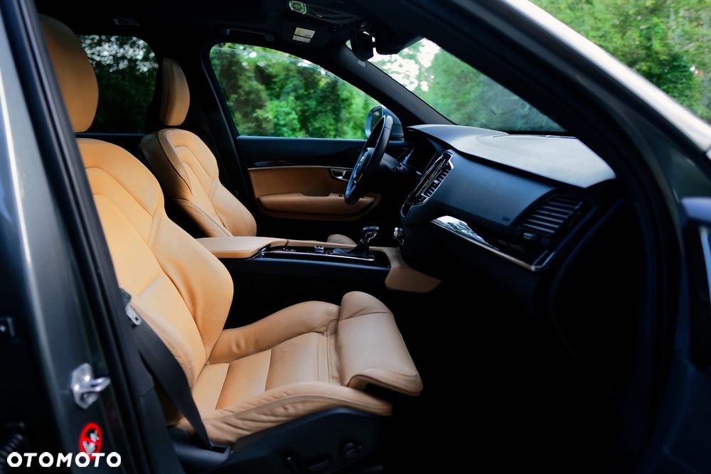 Volvo XC 90 T6 AWD Momentum - 20