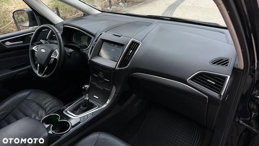 Ford Galaxy 2.0 EcoBlue Allrad Business - 17