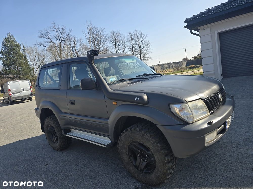 Toyota Land Cruiser - 8