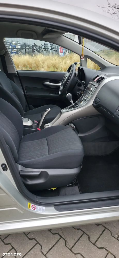 Toyota Auris 1.6 VVT-i Multimode Sol - 9