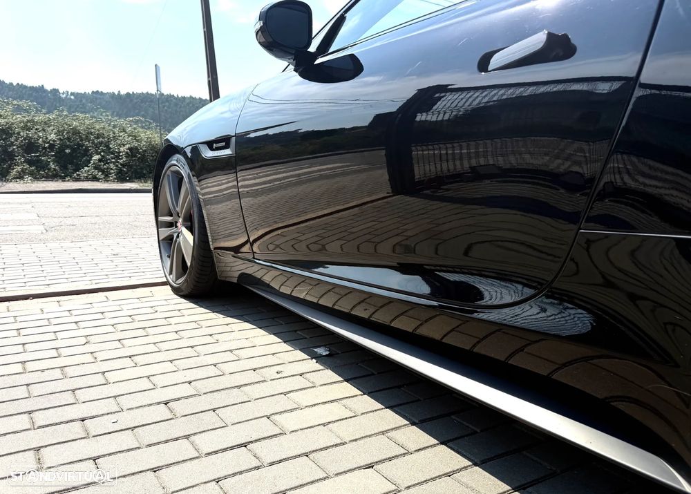 Jaguar F-Type 2.0 i4 R-Dynamic Black - 22