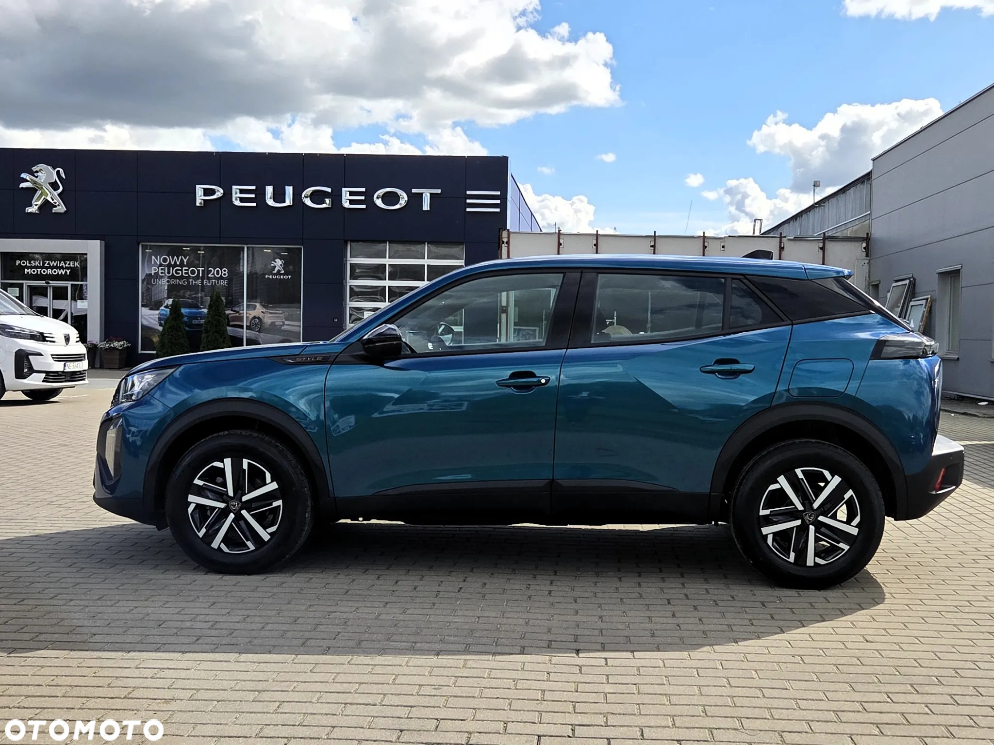 Peugeot 2008 PureTech 100 Style S&S BVM6 - 5