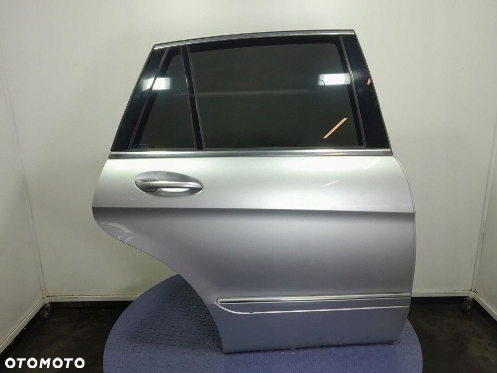 MERCEDES R W251 DRZWI TYŁ PRAWE TYLNE 775 - 1