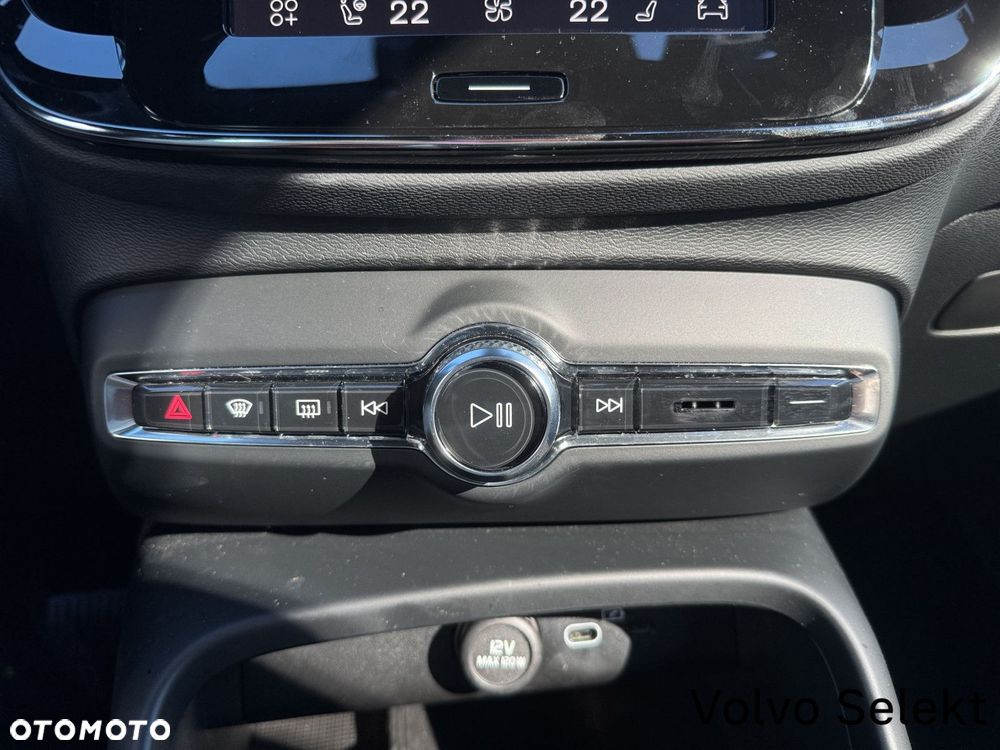 Volvo XC 40 - 22