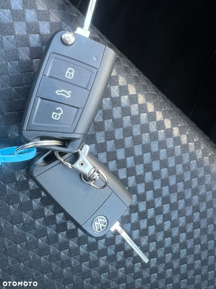 Volkswagen T-Cross 1.0 TSI OPF DSG ACTIVE - 18